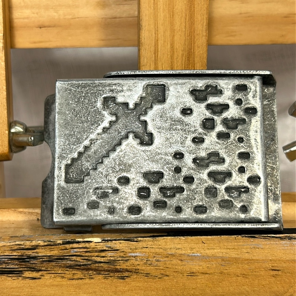 Minecraft metal belt buckle